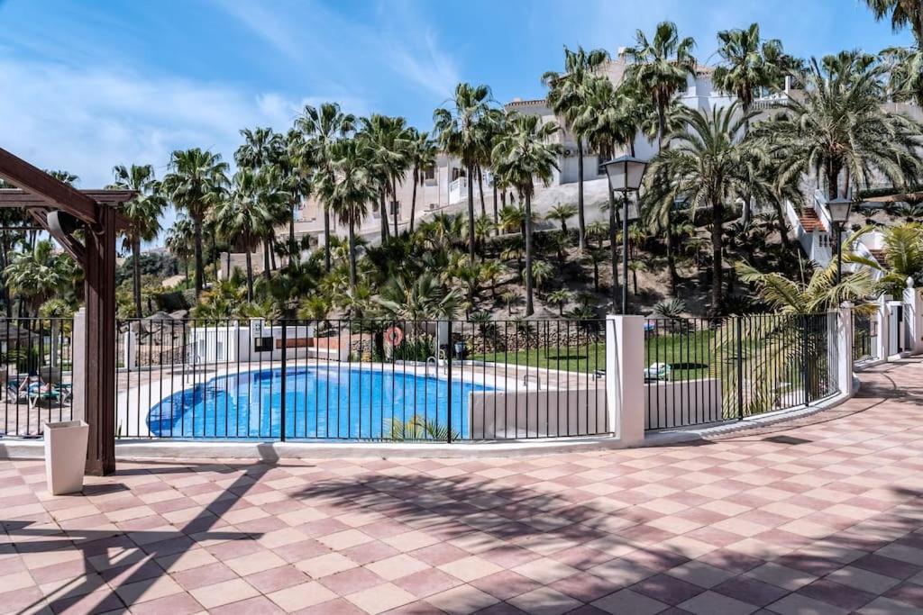Oasis 16 Appartement Nerja Buitenkant foto