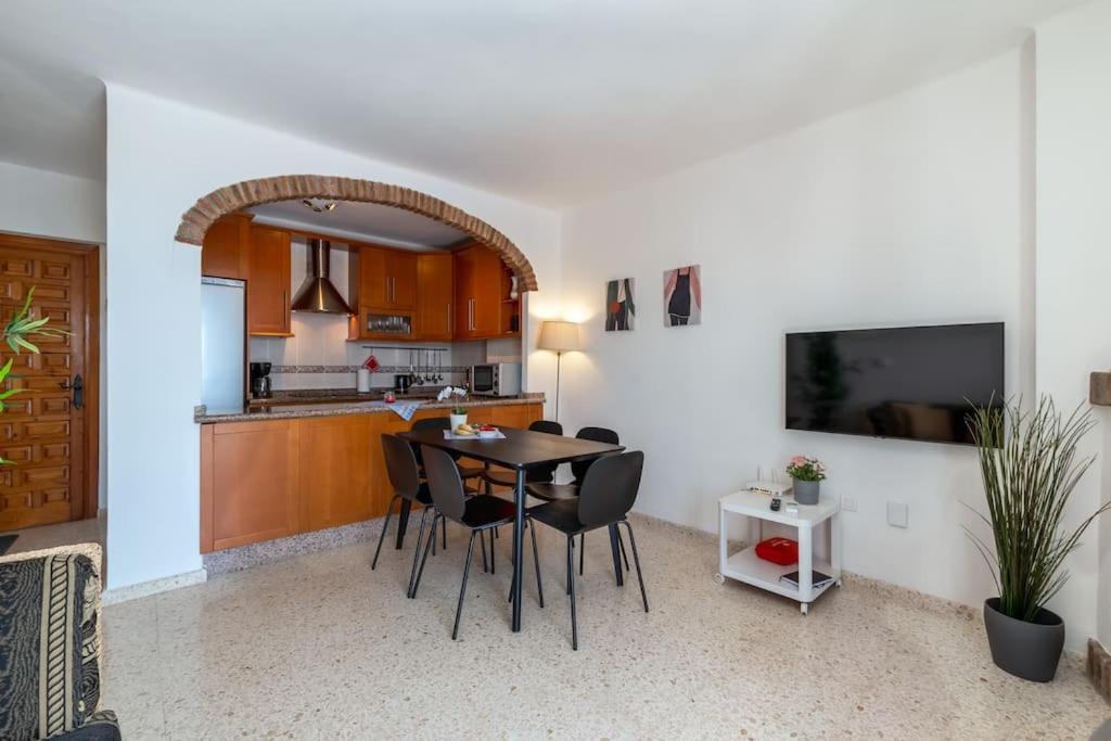 Oasis 16 Appartement Nerja Buitenkant foto