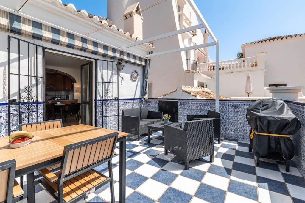 Oasis 16 Appartement Nerja Buitenkant foto